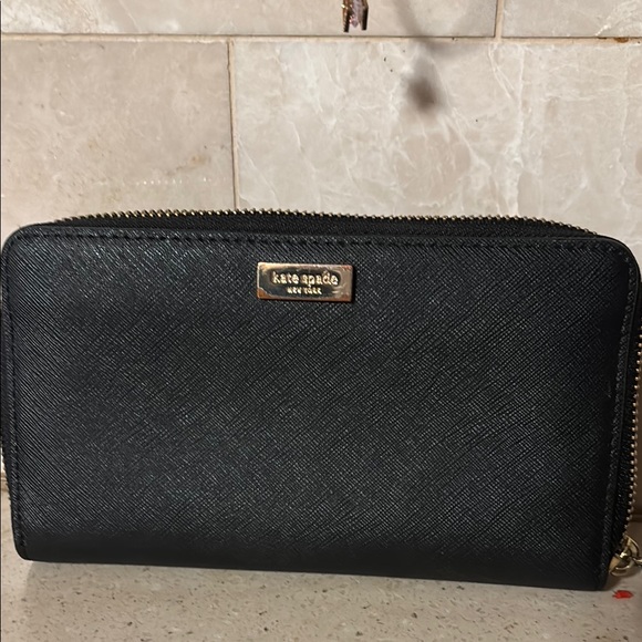 kate spade Handbags - Kate Spade Black Women's Wallet